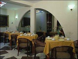 Hotel Memphis Rome Via degli Avignonesi, 36/a