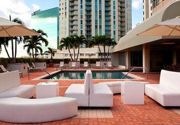 Marriott Dadeland Hotel Miami Kendall 9090 S Dadeland Blvd