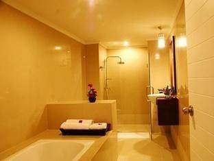 Suriwongse Hotel Chiang Mai 110 Changklan Road Muang