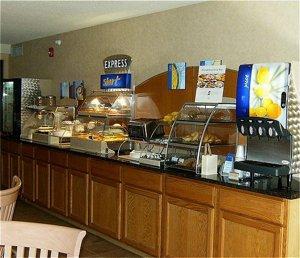 Holiday Inn Express Hotel & Suites Black River Falls W10170 Highway 54 E