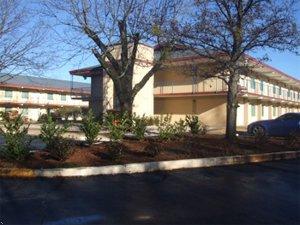 Best Western Regency Inn & Suites Lavonia 13705 JONES STREET