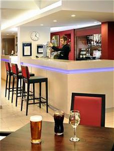 Holiday Inn Express Birmingham Oldbury Birchley Park