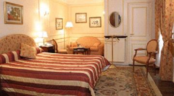 Hotel du Rond-Point des Champs-Elysees 10 Rue De Ponthieu