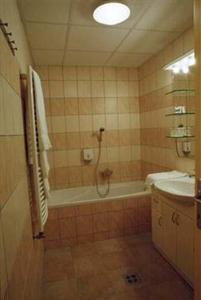 Aquarius Hotel Budapest Nagytetenyi Utca 372