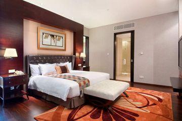 Hilton Hotel Bandung HOS Tjokroaminoto No. 41-43