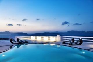 Avant Garde Suites Santorini Akrotiri