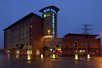 Holiday Inn Express Walkers Stadium Leicester Filbert Way, Raw Dykes Road