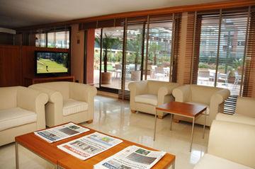 Best Western Hotel Confort Golf Barcelona Travessera de Gràcia, 72