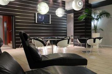 Holiday Inn Express Bicocca Milan Via Della Giustizia 10/D