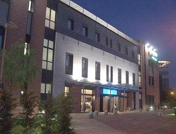 Holiday Inn Express Bicocca Milan Via Della Giustizia 10/D