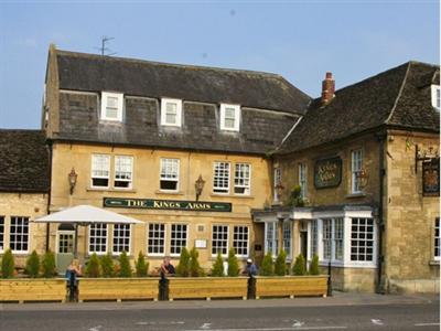 Kings Arms Hotel Melksham 20 Market Place