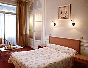 Best Western Hotel Continental Pau 2 Rue Du Marechal Foch