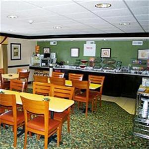 Fairfield Inn & Suites Hopewell 3952 Courthouse Rd