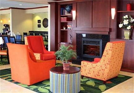 Fairfield Inn & Suites Airport Kansas City (Missou 11820 Nw Plaza Circle