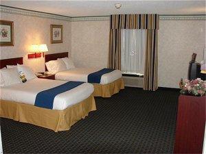 Holiday Inn Express Hotel & Suites Benton Harbor 2276 Pipestone Rd