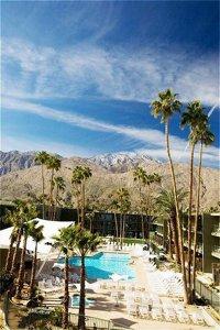 Holiday Inn Resort Palm Springs 1800 East Palm Canyon