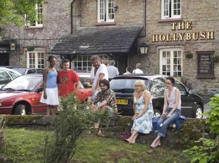 The Hollybush with Rooms Newport (Wales) Draethen Lower Machen