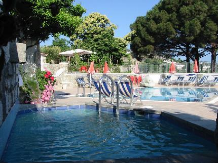 Hotel Country Club Casamicciola Terme Via Montecito 31