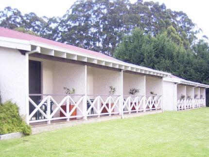 Karri Forest Motel Pemberton 20-26 Widdeson Street