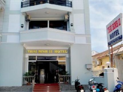 Thai Binh Hotel 2 2 Luong The Vinh St. 02 Luong The Vinh St