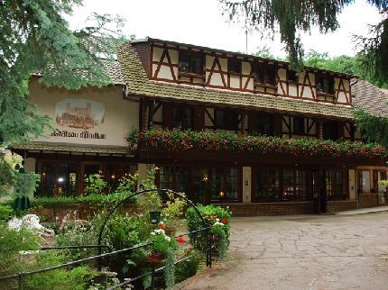 Hotel Chateau d'Andlau Barr 113 rue de la Vallée St Ulrich (route du Mont Ste Odile)   