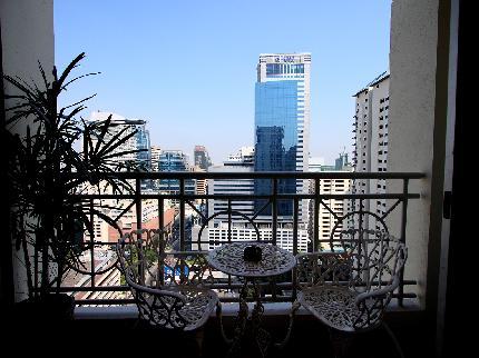 Bangkok Soi Asoke Private Serviced Apartment 159 Asoke Place Sukhumvit Soi 21