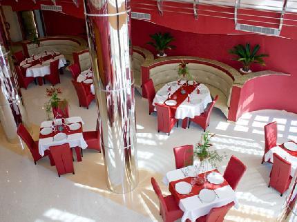 Silver Hotel Oradea Str. Louis Pasteur 102