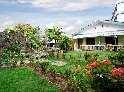 Pelangi Hotel Tanjung Pinang Jalan D.I. Pandjaitan Km.6