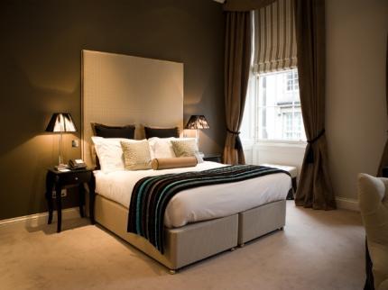 Fraser Suites Edinburgh 12-26 St Giles Street