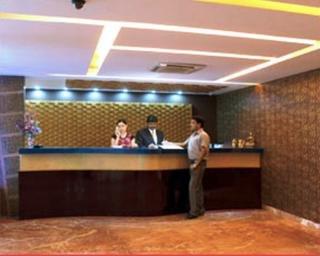 Hotel Aura de Asia New Delhi 1/12, West Patel Nagar, Near Metro Station Patel Nagar,
Opp. Metro Pillar No. 201