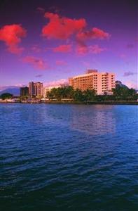 Hilton Hotel Cairns 34 Esplanade