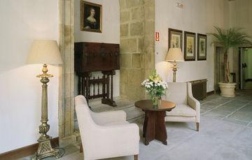 Hotel Parador de Monforte de Lemos Plaza Luis de Góngora y Argote, s/n