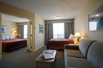 Quality Suites Montreal Aeroport Pointe Claire 6300 Transcanadienne