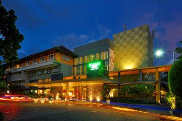 Harris Resort Bali Jl. Pantai Kuta P.O.Box 2073 Kuta