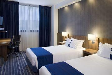 Holiday Inn Express Bilbao Hotel Derio Zarandoa Kalea 5