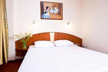 Hotel Lev Or Bucharest Occidentului Street 25