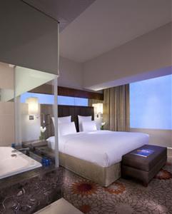 Pullman Hotel Mall of Emirates Dubai Sheikh Zayed Road, Al Barsha 1