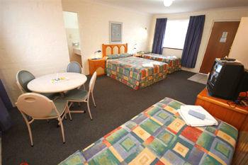 Best Western Blue Diamond Motor Inn Dubbo 113-115 Wingewarra Street