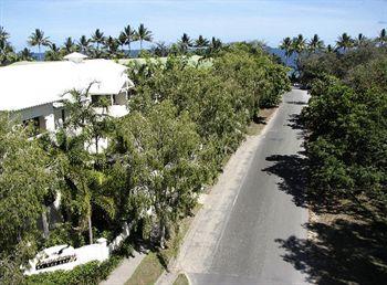 Latitude 16 Mowbray By The Sea Apartment Port Douglas 40 Mowbray Street