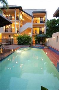 Villa San Michele Port Douglas 39-41 Macrossan Street