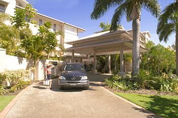 Cayman Villas 35 Mowbray Street