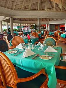 Almond Beach Club Resort And Spa Saint James (Barb Vauxhall