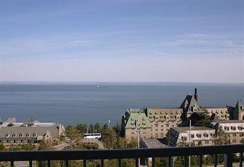 Le Petit Manoir Du Casino Hotel La Malbaie 525 Chemin Des Falaises