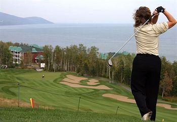 Le Petit Manoir Du Casino Hotel La Malbaie 525 Chemin Des Falaises