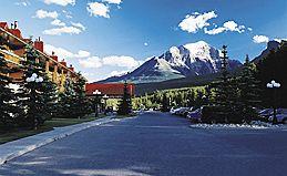 Post Hotel & Spa Lake Louise 200 Pipestone Road