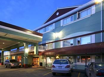 Westmark Whitehorse Hotel and Conference Center 201 Wood Street