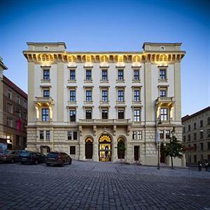 Comsa Brno Palace Silingrovo Namesti 2
