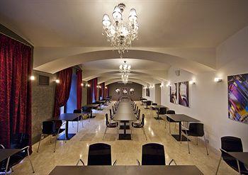 Comsa Brno Palace Hotel Silingrovo Namesti 2