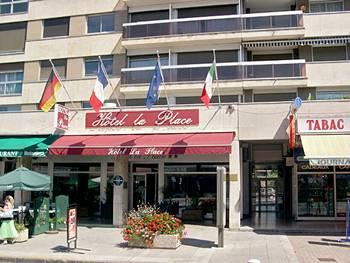 Hotel La Place Annemasse 10 Place Jean Deffaugt
