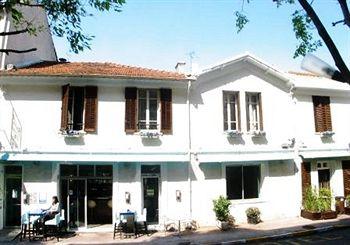 Hotel Saint Charles Antibes 10 rue Saint Charles